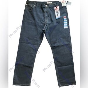 Wrangler Straight Fit Dark Wash Jeans Size 42x30 NWT